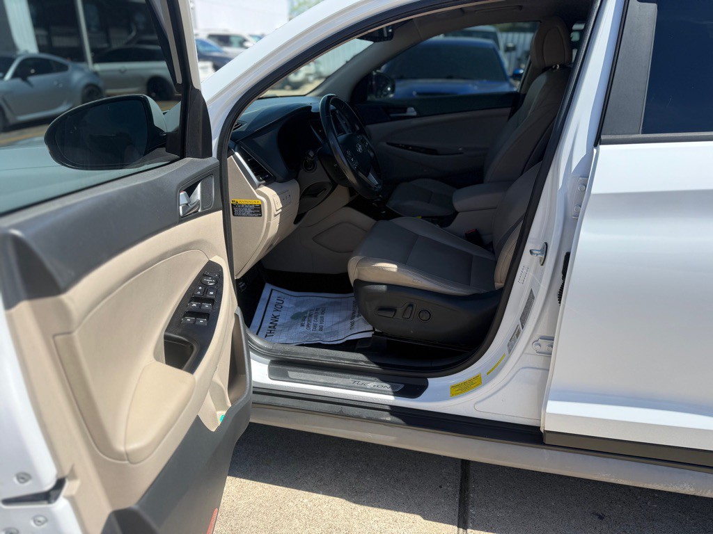 2017 Hyundai Tucson Image 14