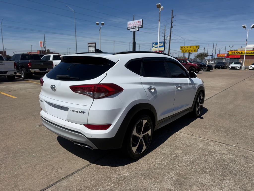 2017 Hyundai Tucson Image 15