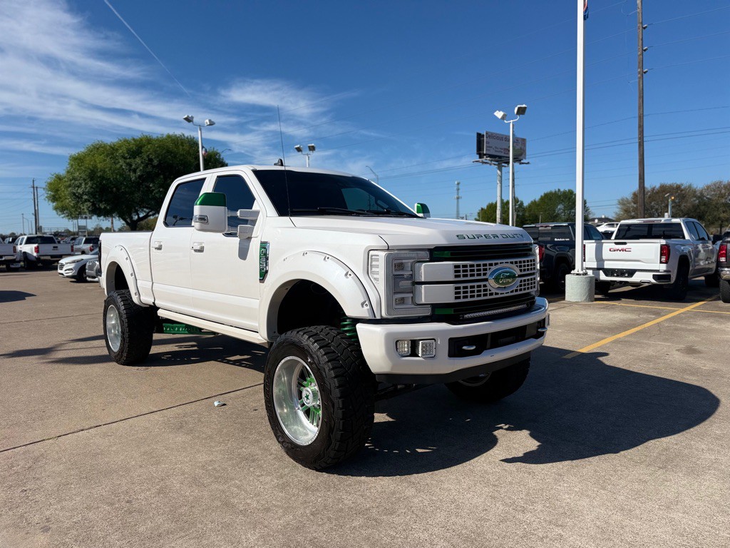 2019 Ford F-350 Image 3