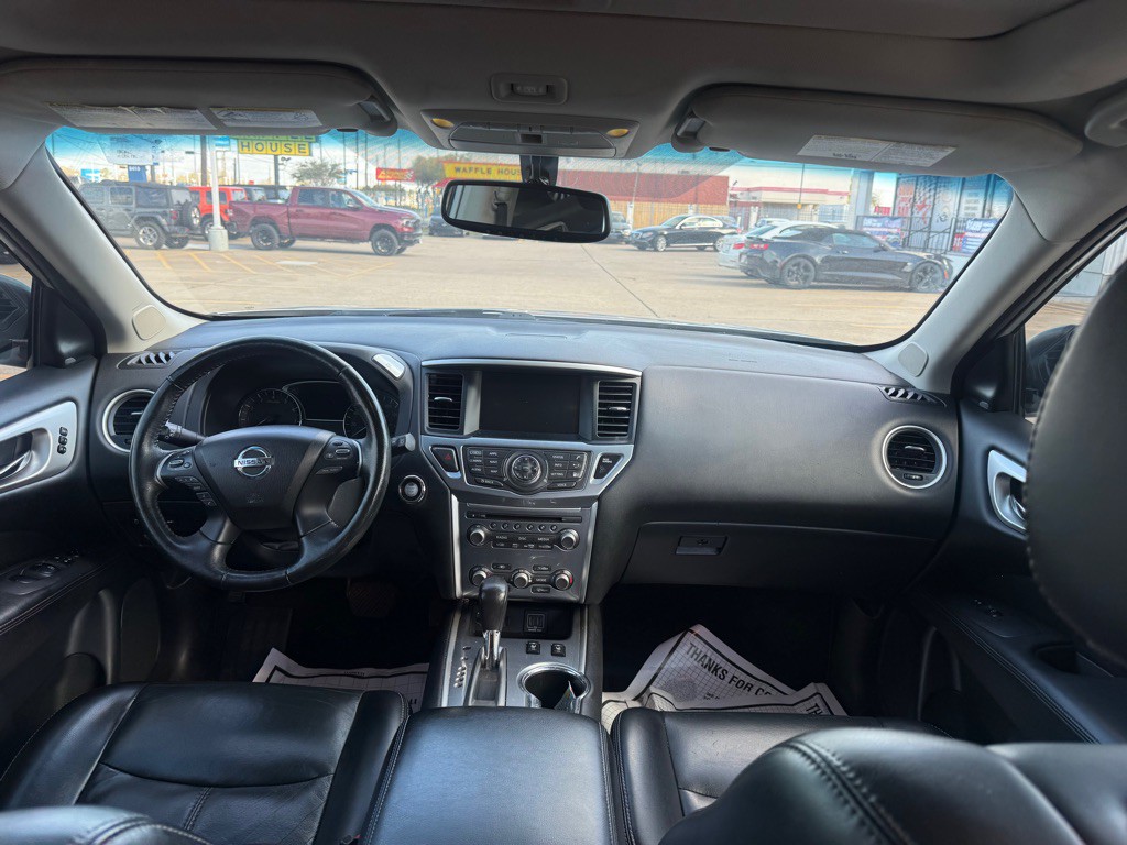 2018 Nissan Pathfinder Image 13
