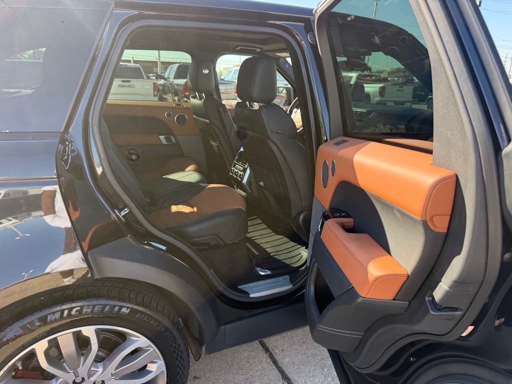 2015 Land Rover Range Rover Sport Image 14