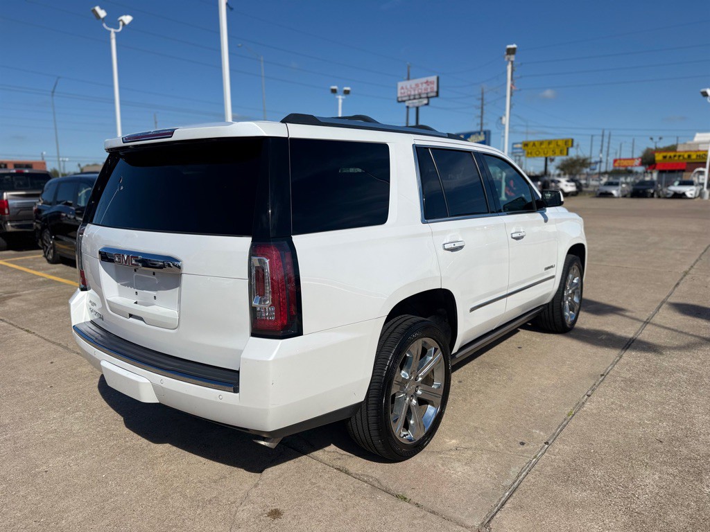 2017 GMC Yukon Image 7