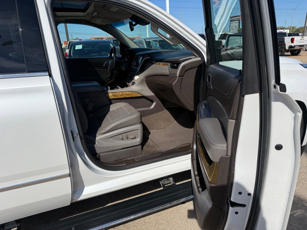 2017 GMC Yukon Image 8