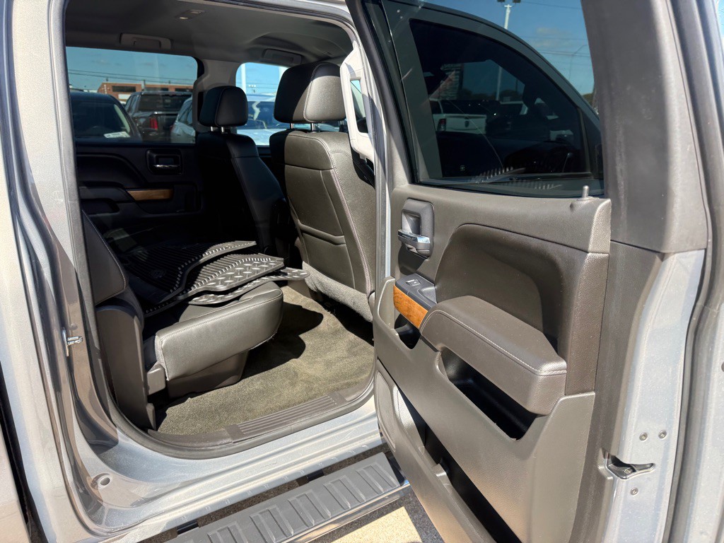 2017 Chevrolet Silverado 1500 Image 11