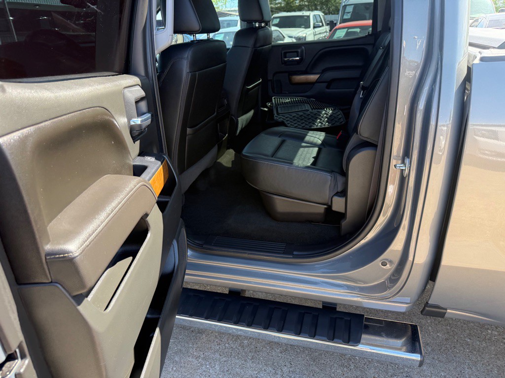 2017 Chevrolet Silverado 1500 Image 18