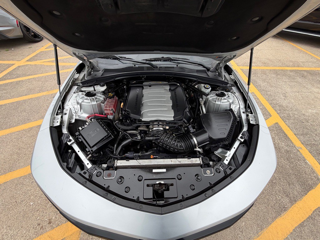2019 Chevrolet Camaro Image 4