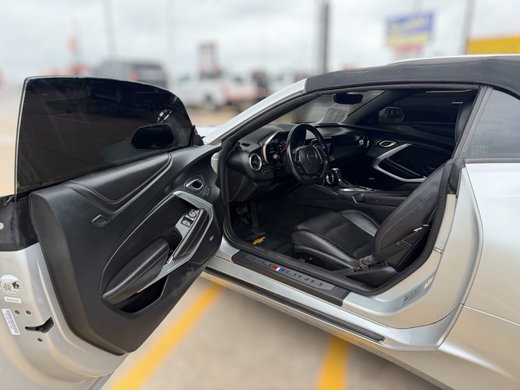 2019 Chevrolet Camaro Image 15