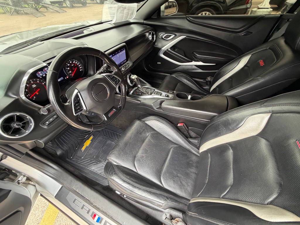 2019 Chevrolet Camaro Image 19