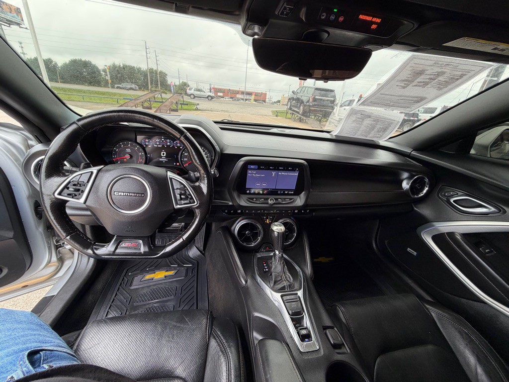 2019 Chevrolet Camaro Image 20