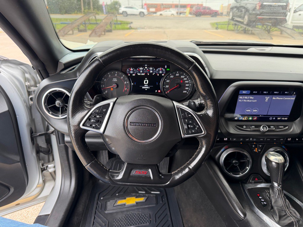 2019 Chevrolet Camaro Image 25