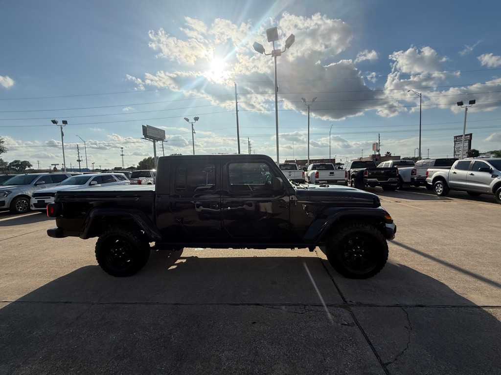 2023 Jeep Gladiator Image 8