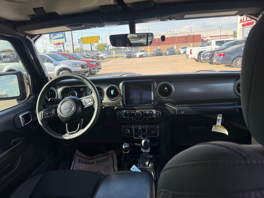 2023 Jeep Gladiator Image 10