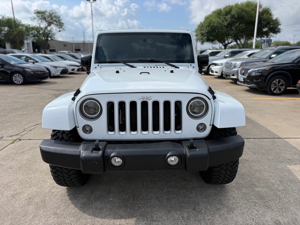 2016 Jeep Wrangler Unlimited Image 2