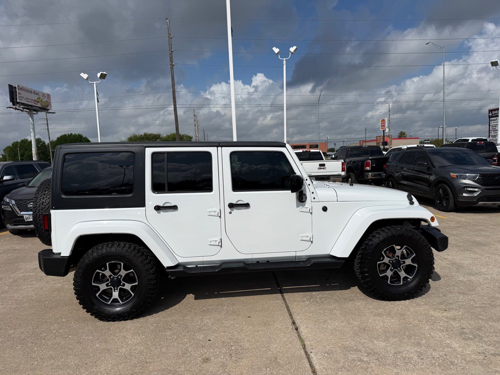 2016 Jeep Wrangler Unlimited Image 14