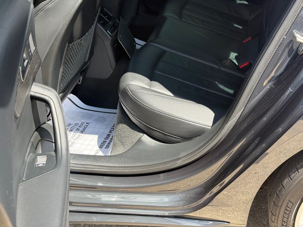 2019 Audi A4 Image 19