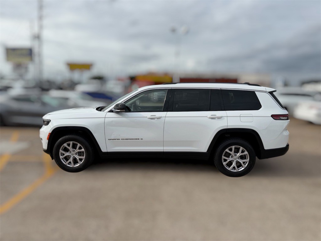 2022 Jeep Grand Cherokee Image 8