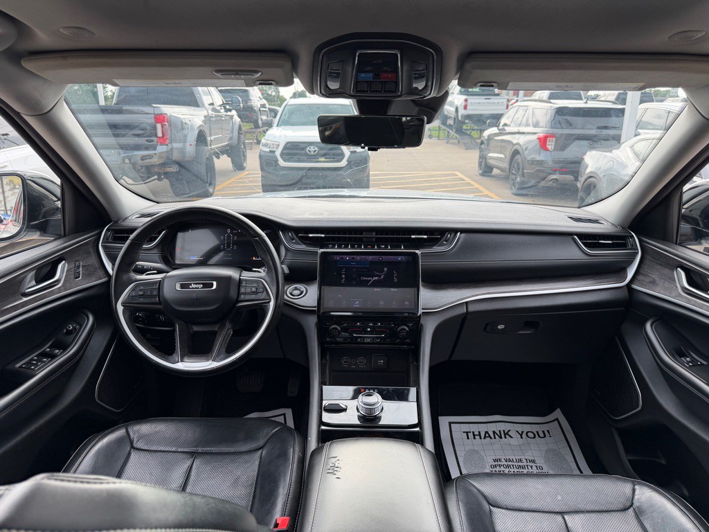 2022 Jeep Grand Cherokee Image 28
