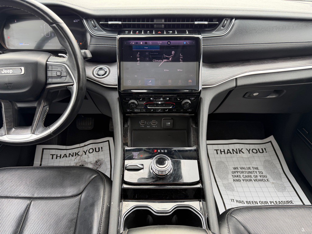 2022 Jeep Grand Cherokee Image 30
