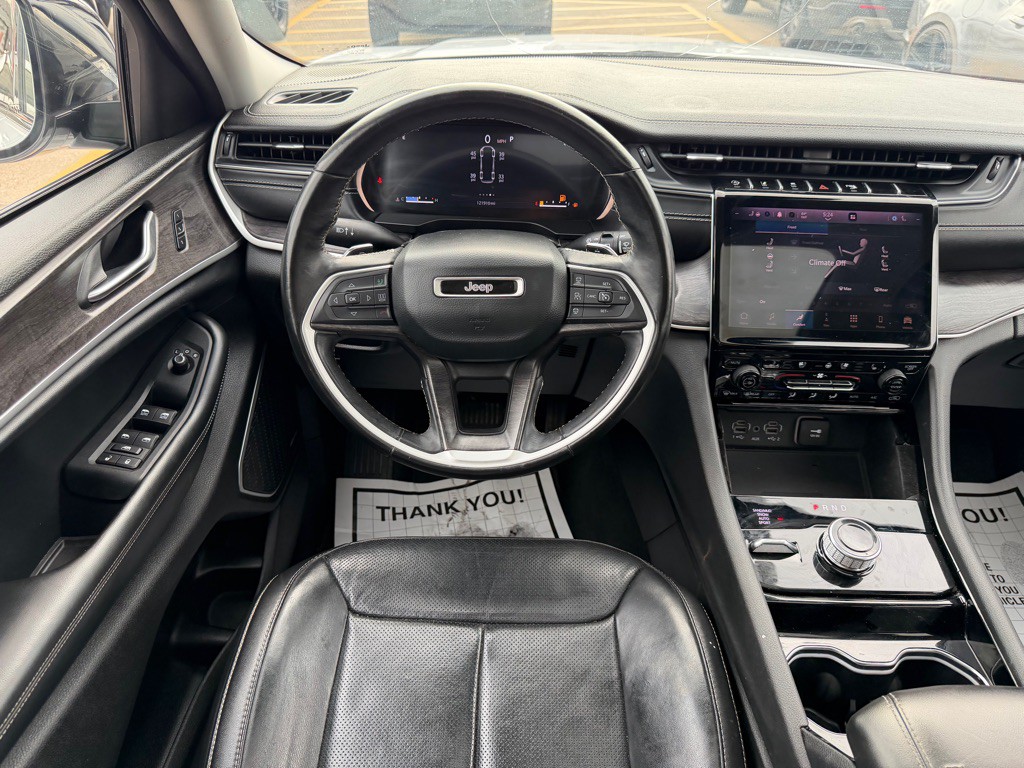 2022 Jeep Grand Cherokee Image 33