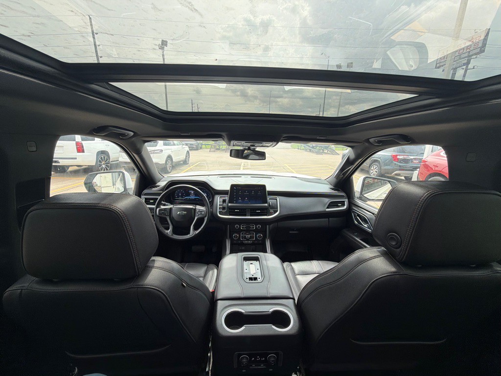 2022 Chevrolet Suburban Image 23