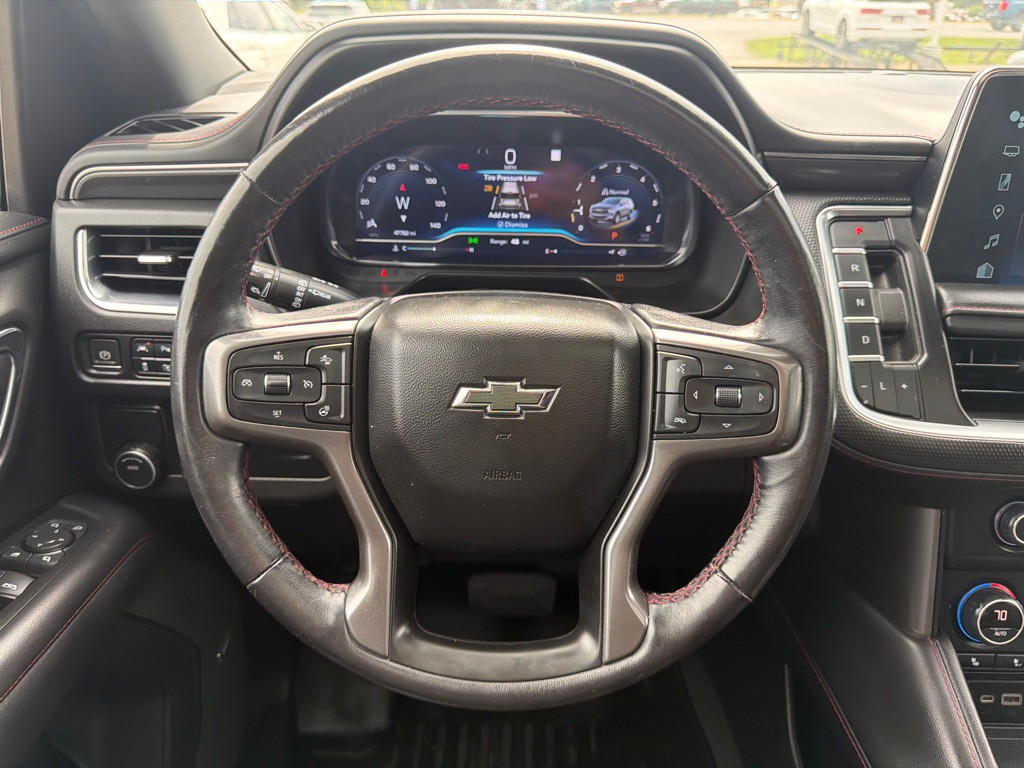 2022 Chevrolet Suburban Image 26