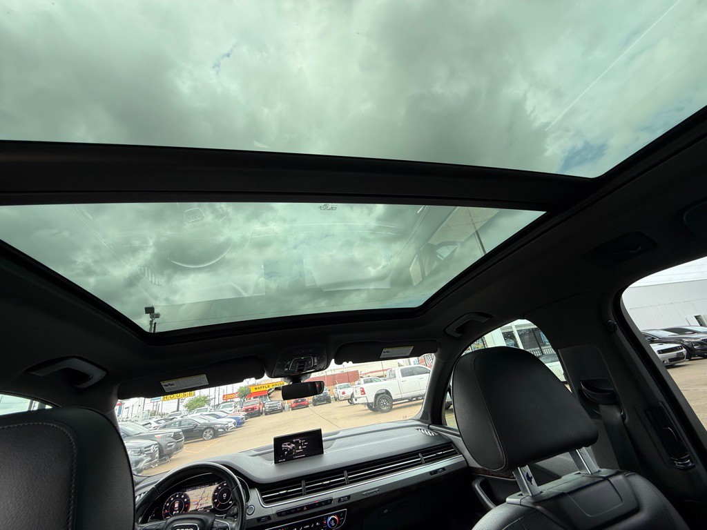 2019 Audi Q7 Image 10