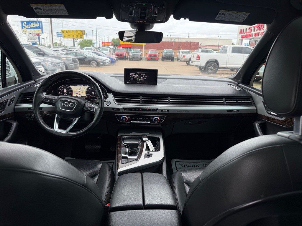 2019 Audi Q7 Image 12