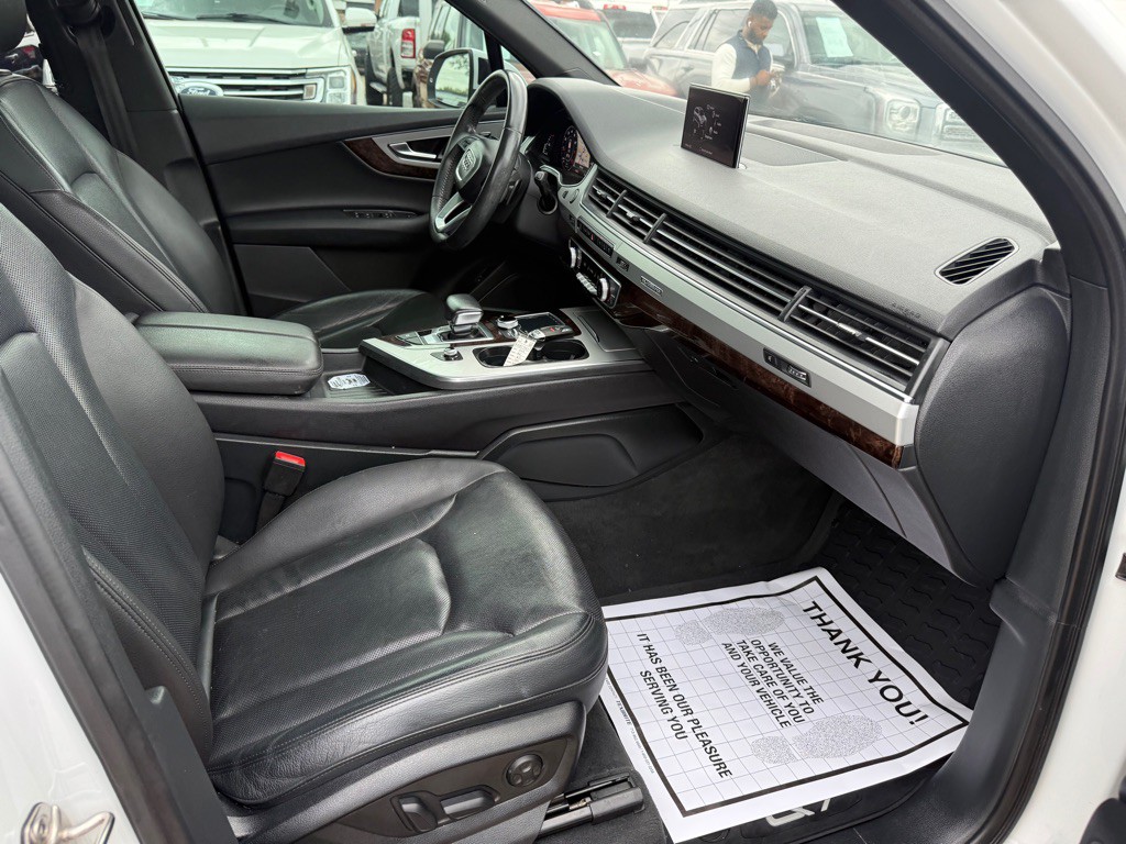 2019 Audi Q7 Image 18