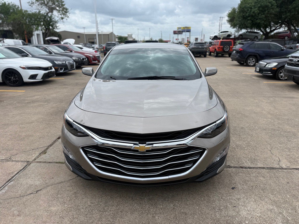 2022 Chevrolet Malibu Image 5