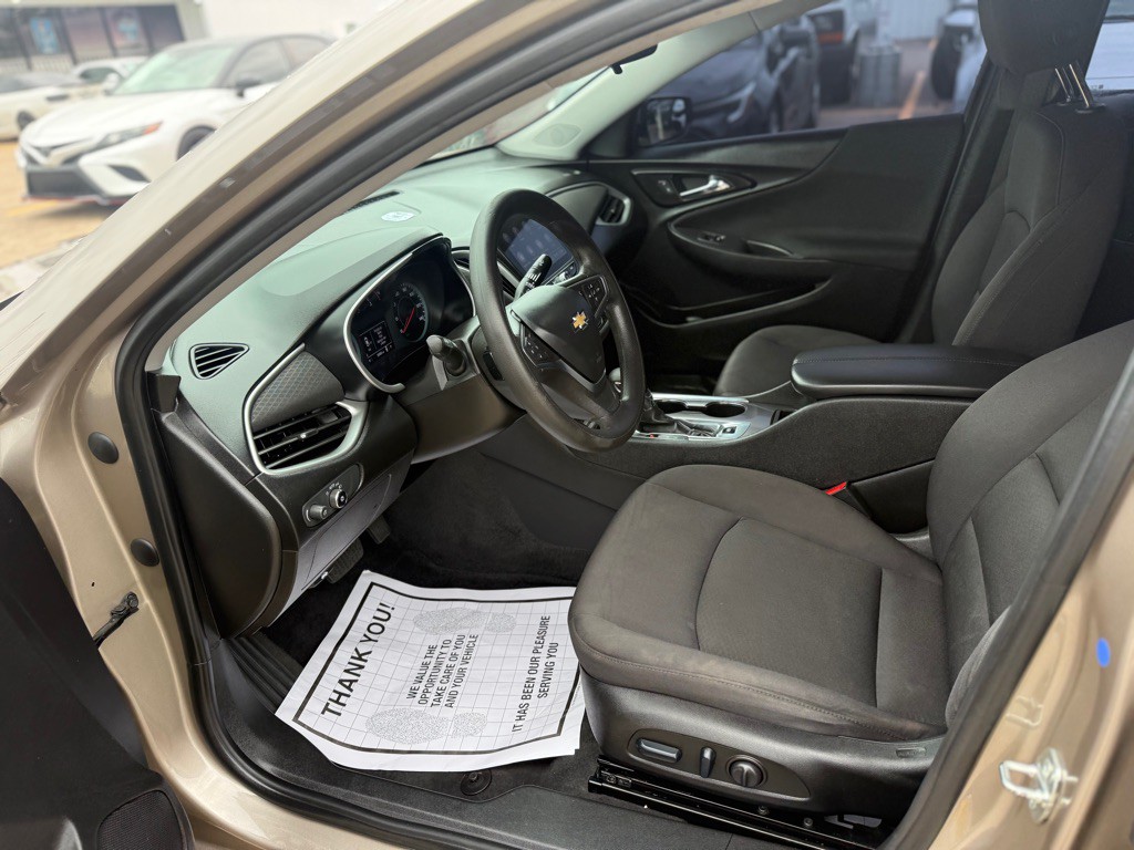 2022 Chevrolet Malibu Image 11