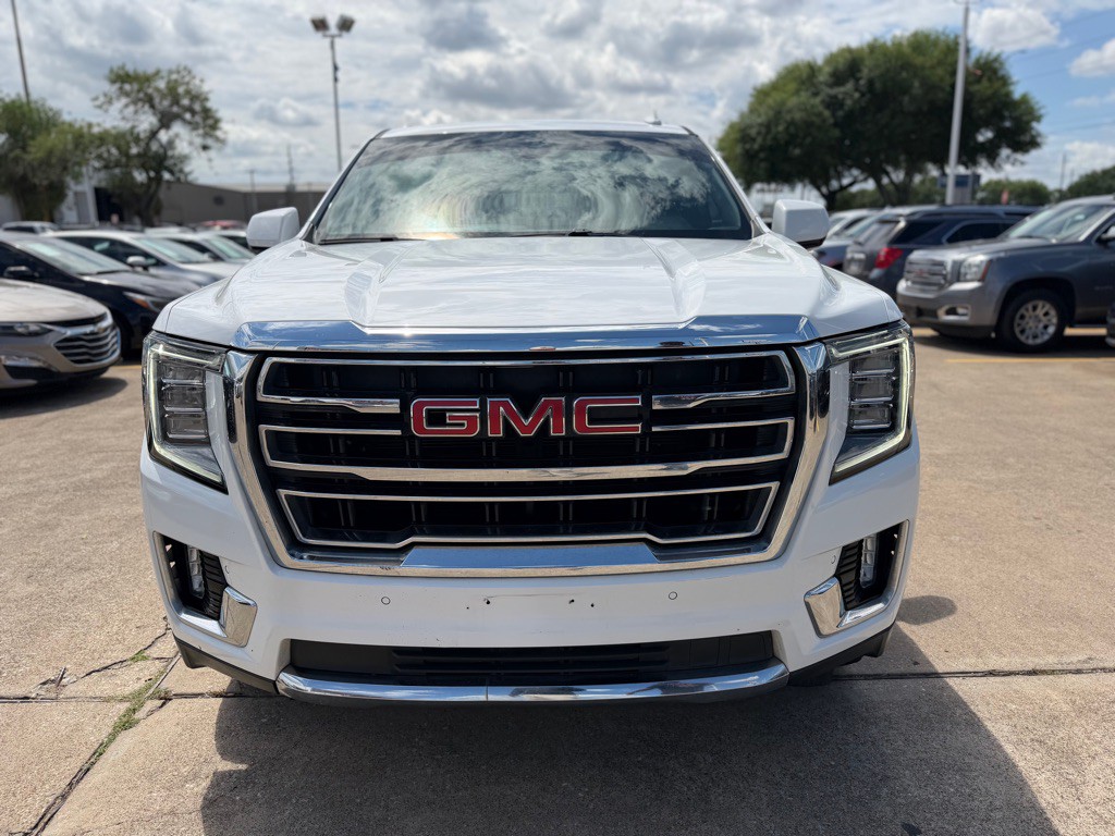 2021 GMC Yukon Image 3