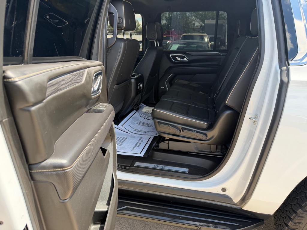 2021 GMC Yukon Image 5