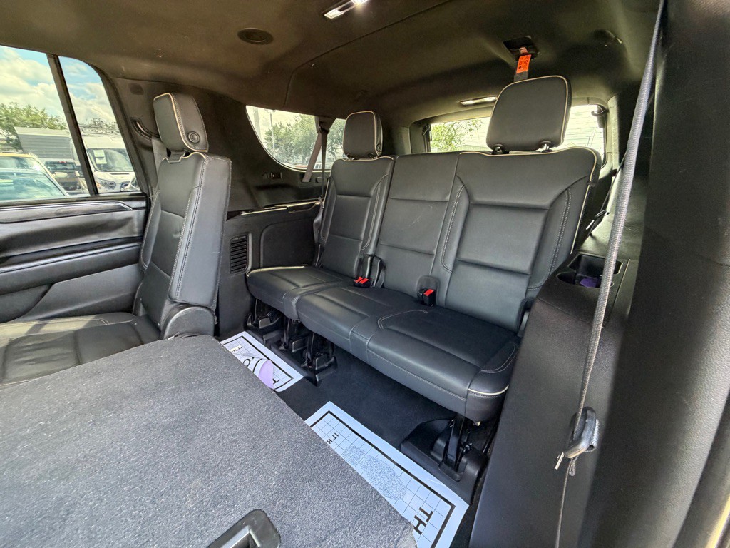 2021 GMC Yukon Image 8