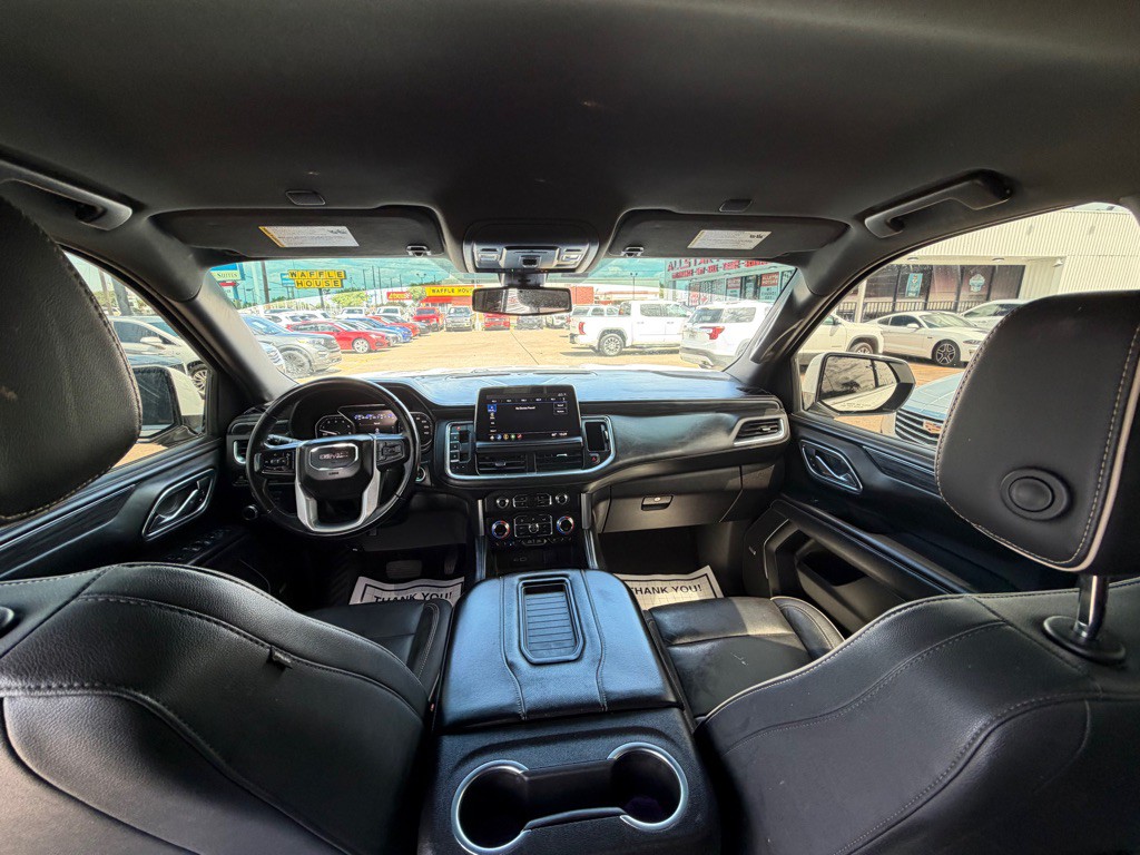 2021 GMC Yukon Image 12