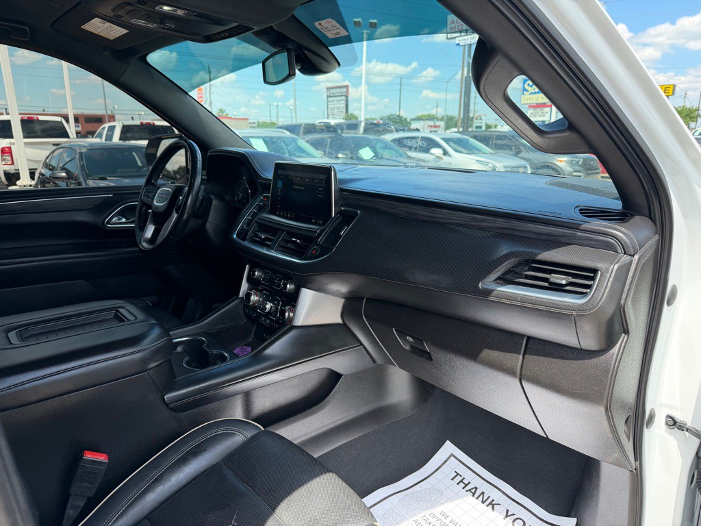 2021 GMC Yukon Image 23