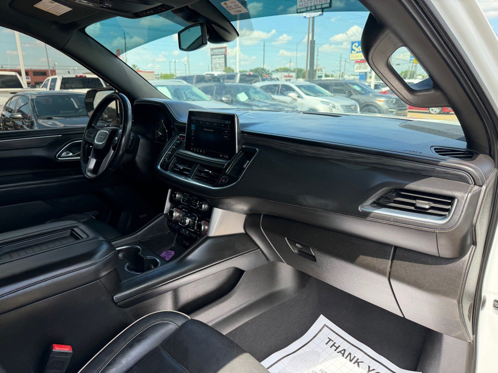 2021 GMC Yukon Image 24