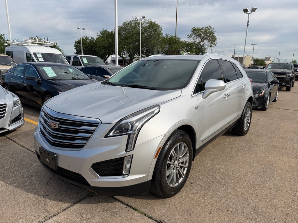 2017 Cadillac XT5 Image 1