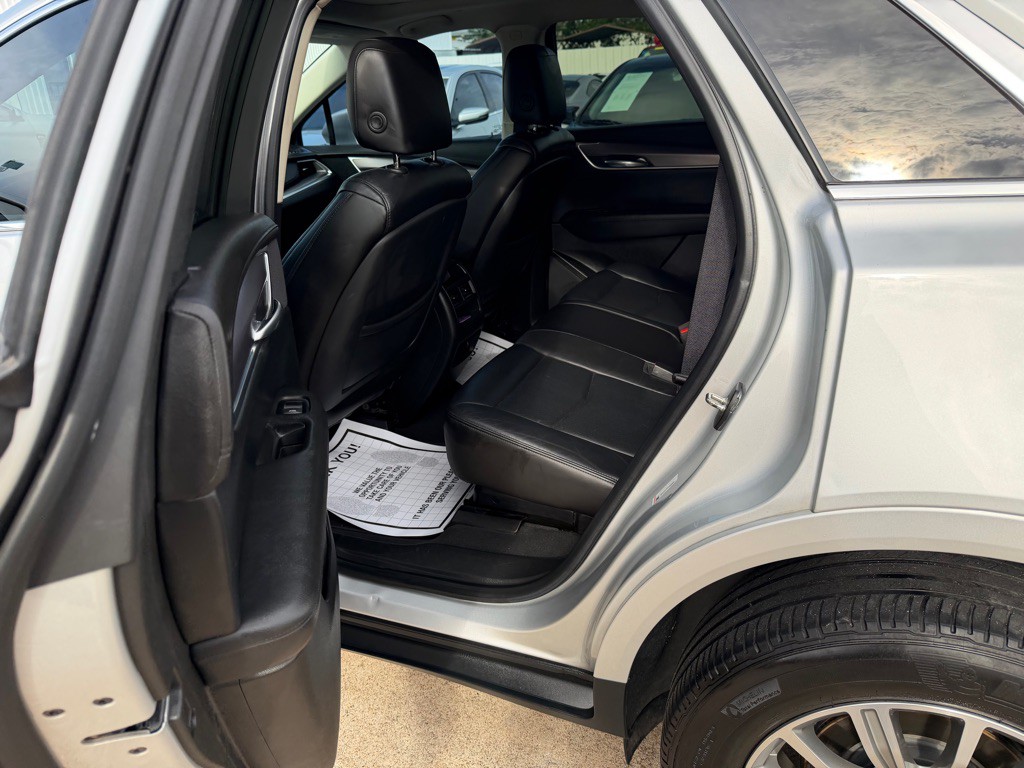 2017 Cadillac XT5 Image 4