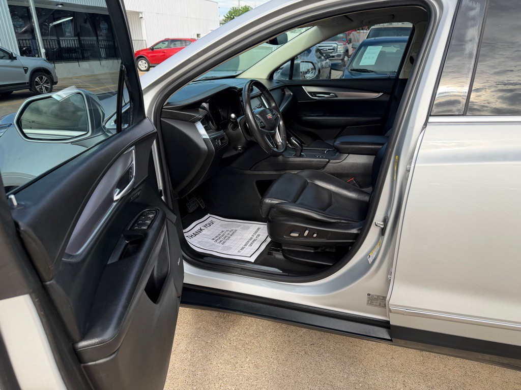 2017 Cadillac XT5 Image 6