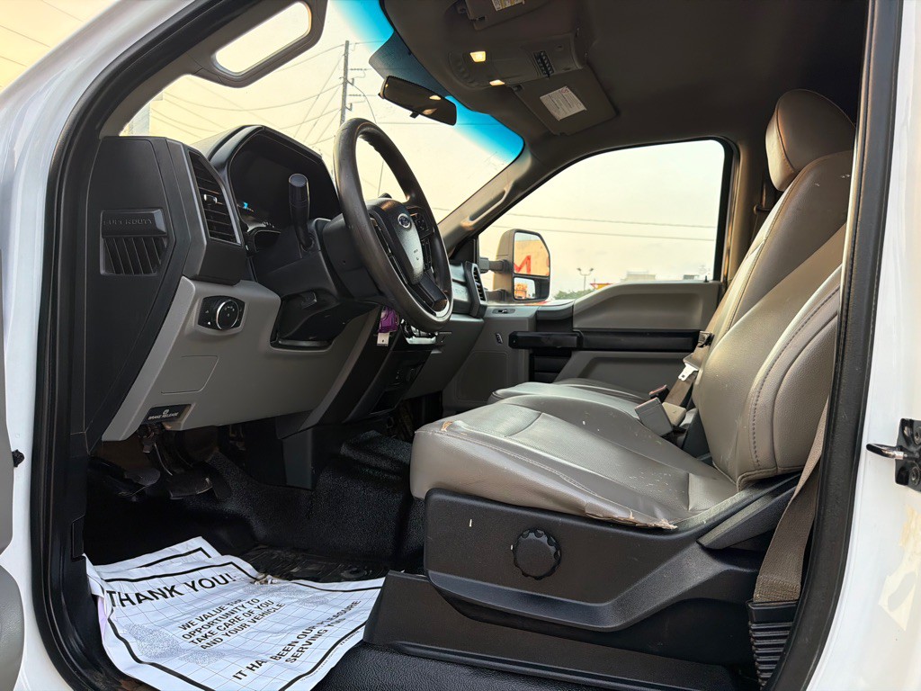 2019 Ford F-350 Image 21