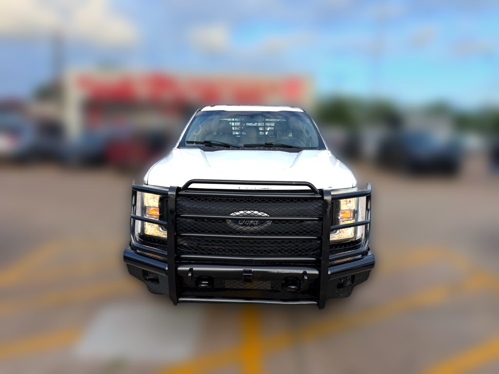 2018 Ford F-350 Image 2