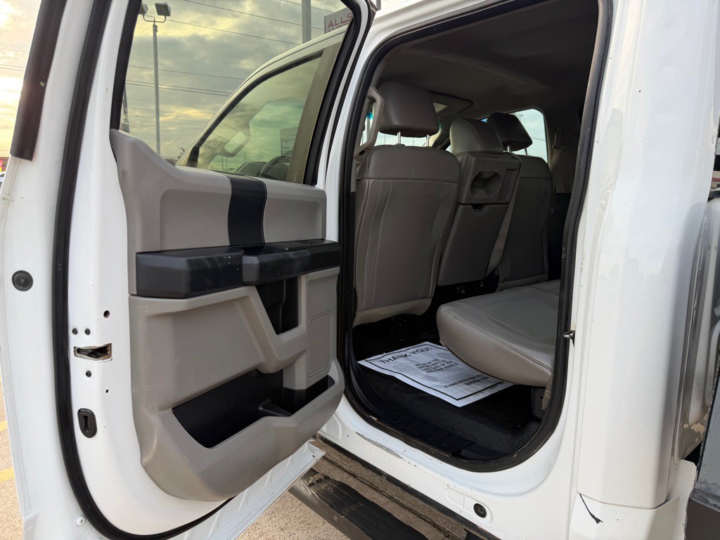 2018 Ford F-350 Image 13