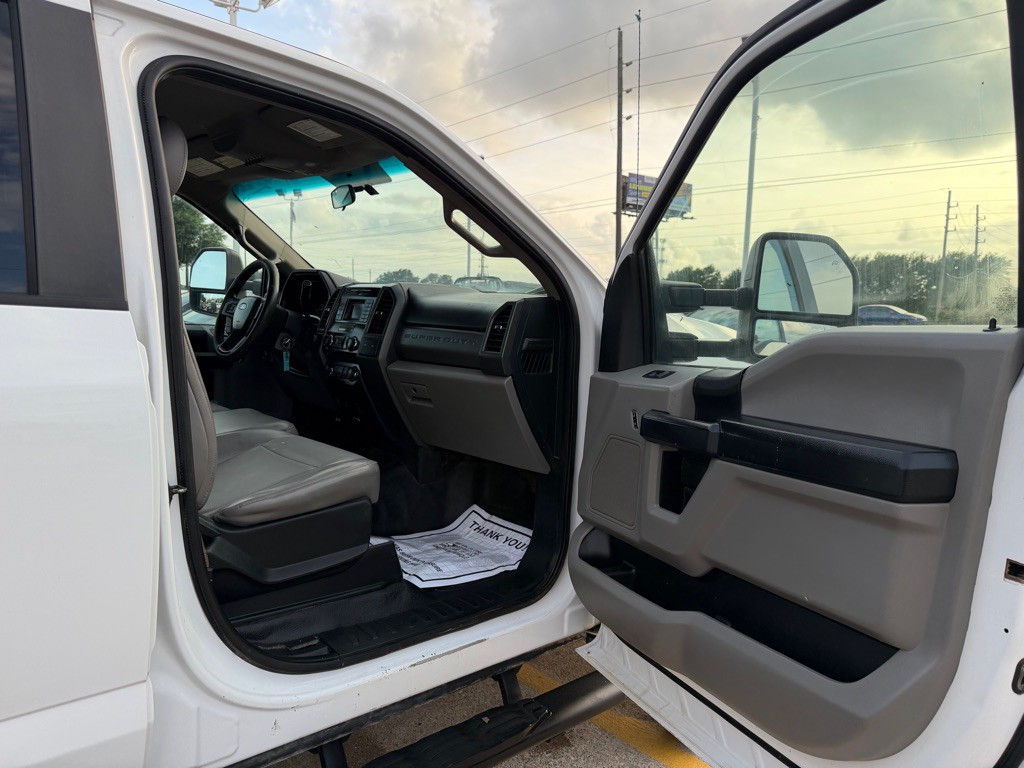 2018 Ford F-350 Image 17