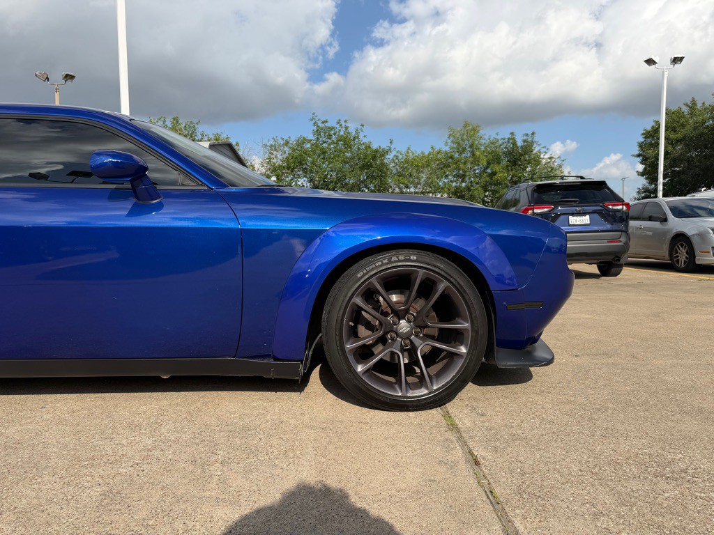2021 Dodge Challenger Image 7