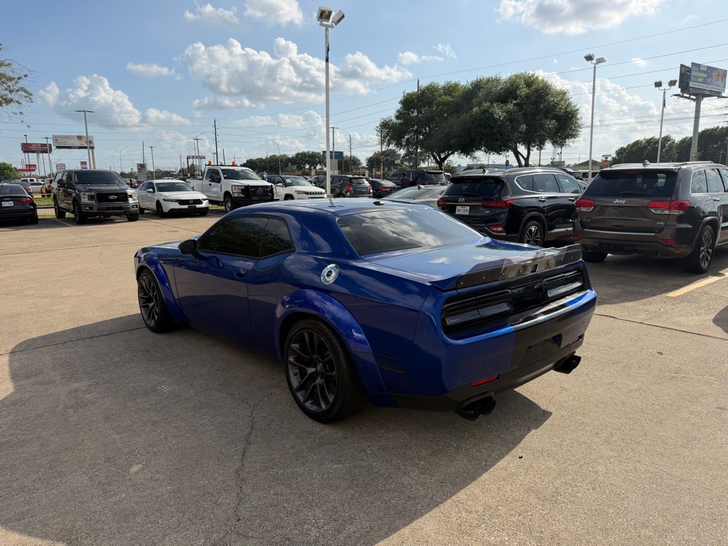 2021 Dodge Challenger Image 10