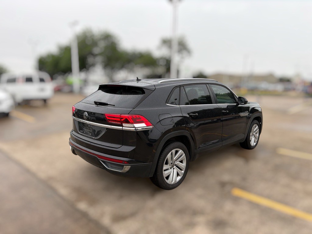 2020 Volkswagen Atlas Cross Sport Image 7