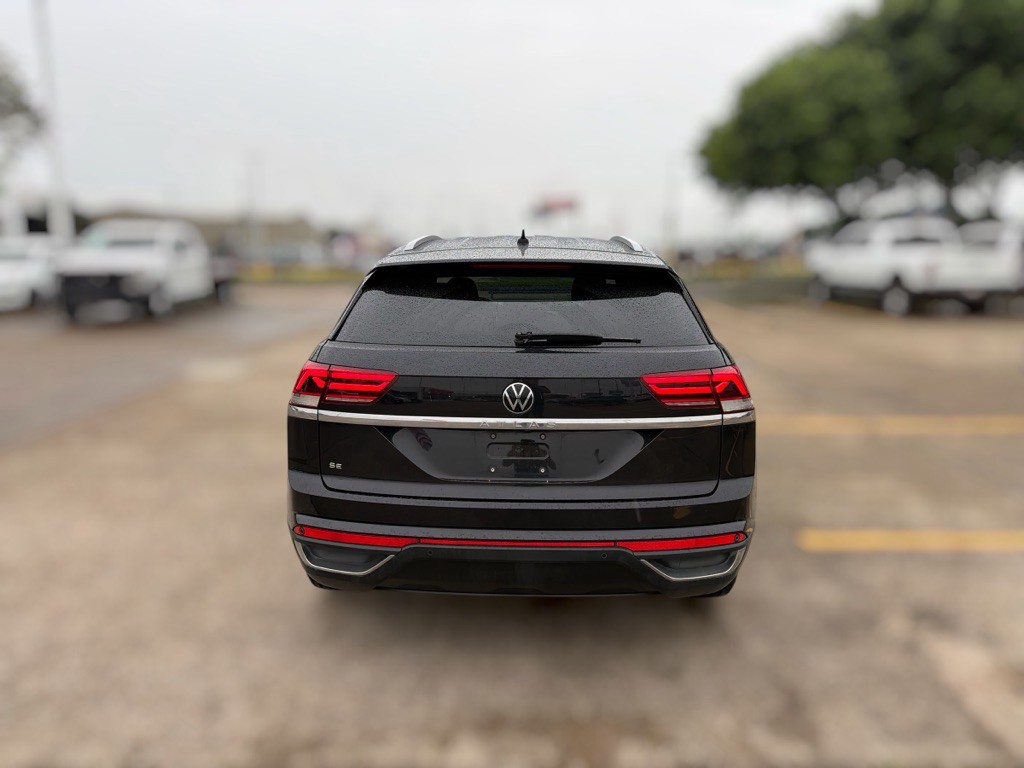 2020 Volkswagen Atlas Cross Sport Image 8