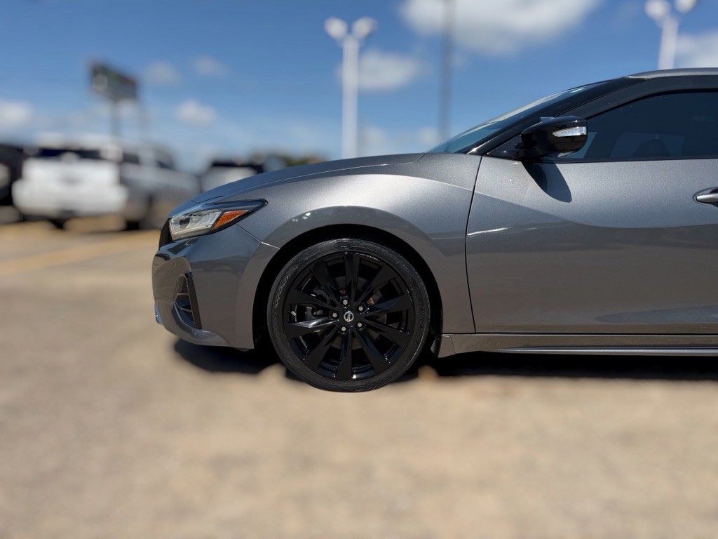 2019 Nissan Maxima Image 5