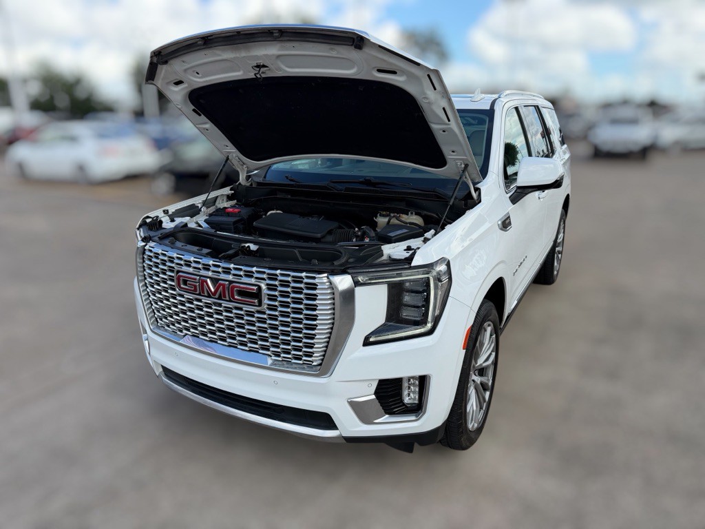 2021 GMC Yukon Image 4
