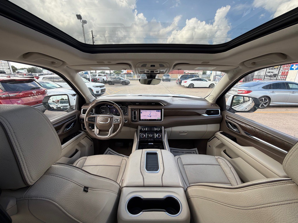 2021 GMC Yukon Image 21